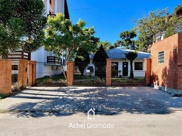 Apartamento 3 Dorm e Piscina by Achei Gramado