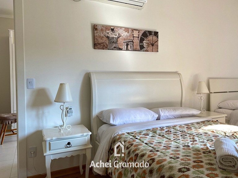 Apartamento 1 Suíte na Av Borges by Achei Gramado