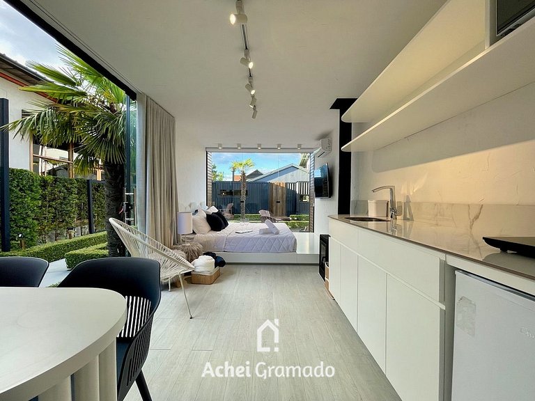 Tiny House Santorini by Achei Gramado