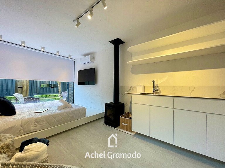 Tiny House Santorini by Achei Gramado