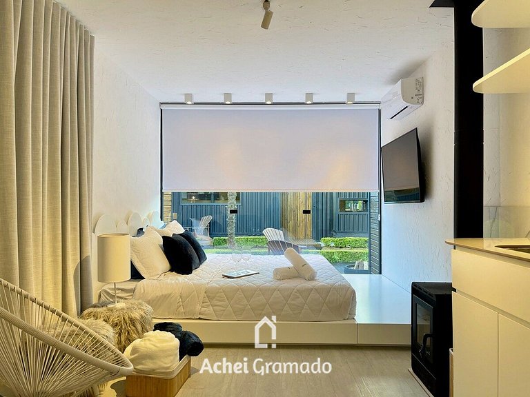 Tiny House Santorini by Achei Gramado