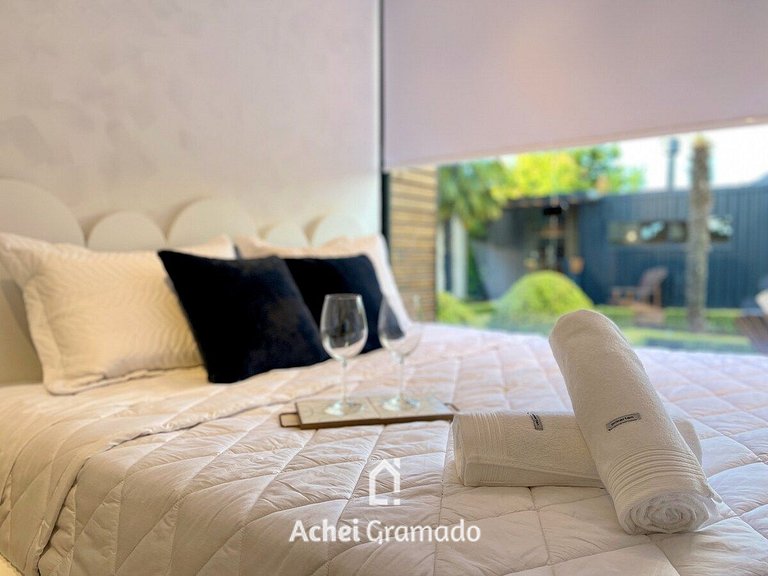 Tiny House Santorini by Achei Gramado