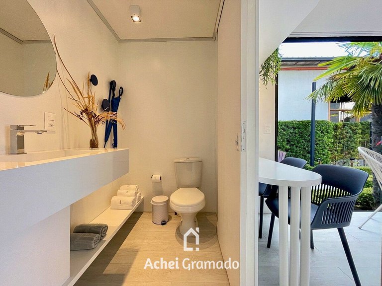 Tiny House Santorini by Achei Gramado