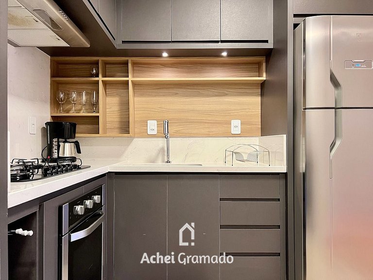 Impecável Apartamento c/ 2 Suítes by Achei Gramado