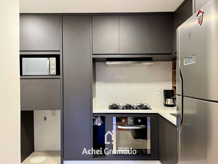 Impecável Apartamento c/ 2 Suítes by Achei Gramado