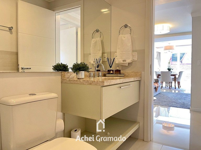 Apartamento Luxo ao lado Igreja by Achei Gramado