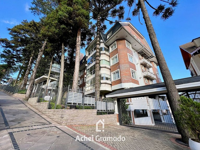 Homelland 2 dorm 400m Rua Coberta by Achei Gramado