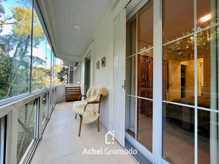 Homelland 2 dorm 400m Rua Coberta by Achei Gramado