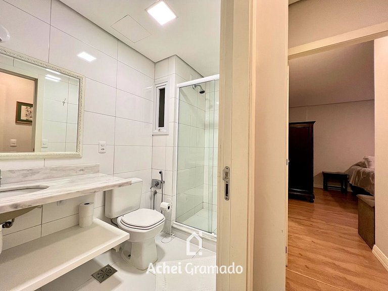 Homelland 2 dorm 400m Rua Coberta by Achei Gramado