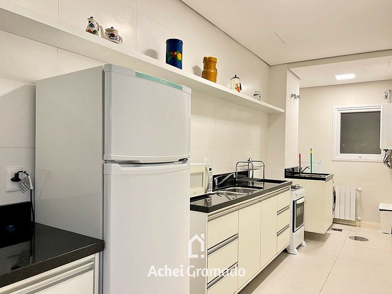 Homelland 2 dorm 400m Rua Coberta by Achei Gramado