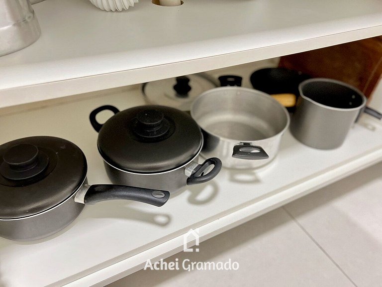 Homelland 2 dorm 400m Rua Coberta by Achei Gramado