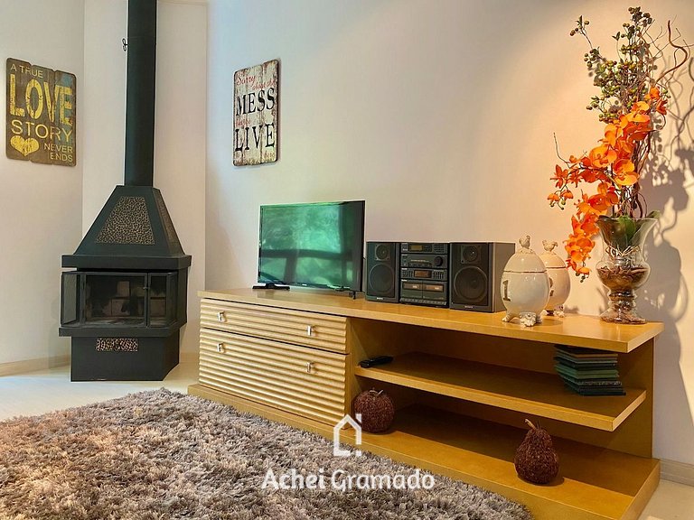 Apto Grunenberg 2 dorm Centro by Achei Gramado