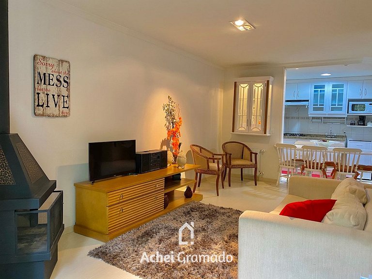 Apto Grunenberg 2 dorm Centro by Achei Gramado