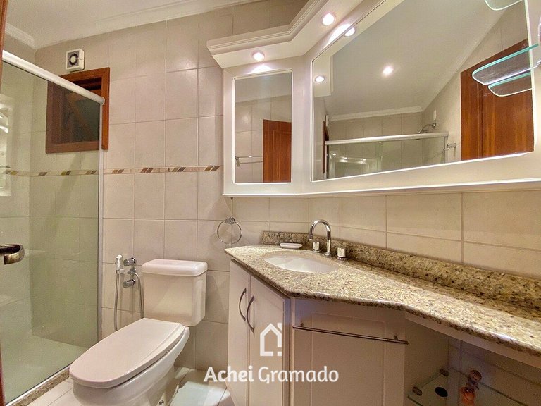 Apto Grunenberg 2 dorm Centro by Achei Gramado