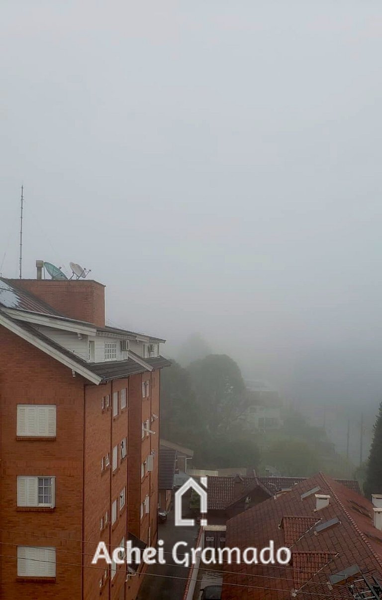 Apto Duplex a 400m Rua Coberta de Canela by Achei