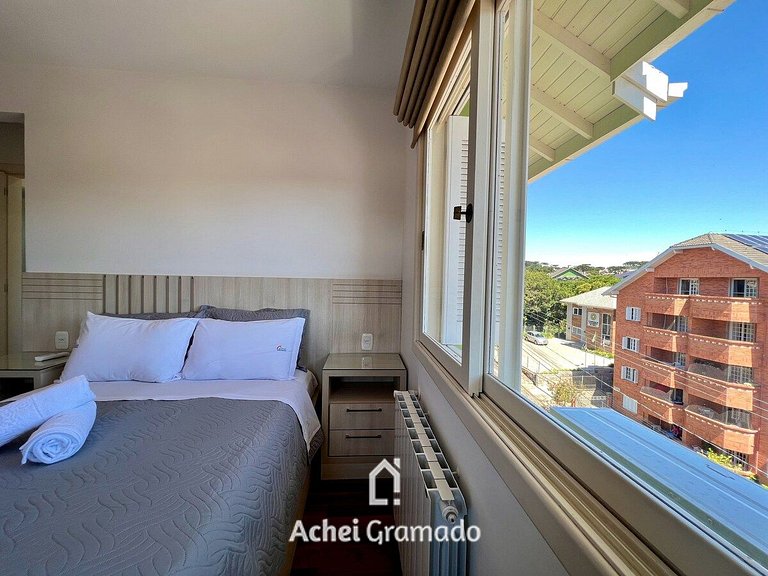 Apto Duplex a 400m Rua Coberta de Canela by Achei