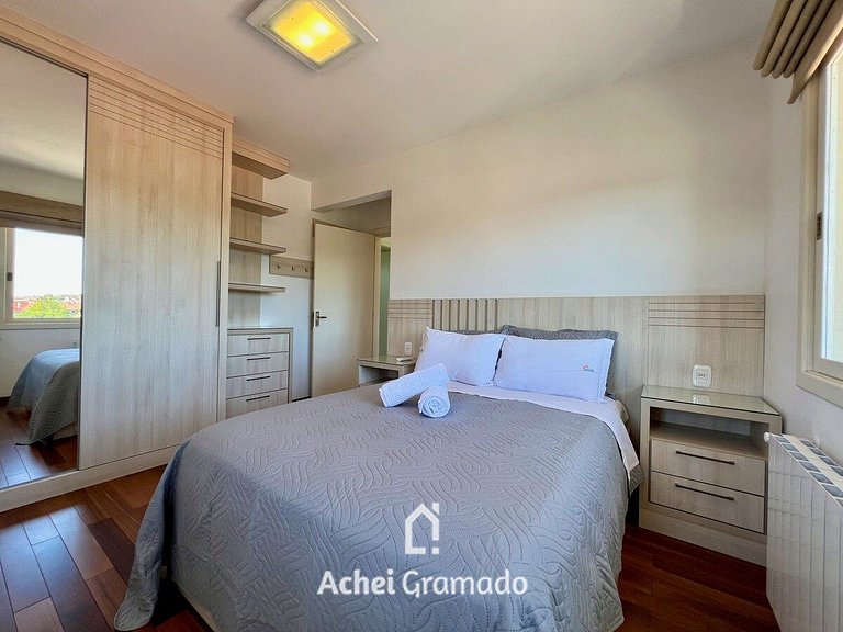 Apto Duplex a 400m Rua Coberta de Canela by Achei