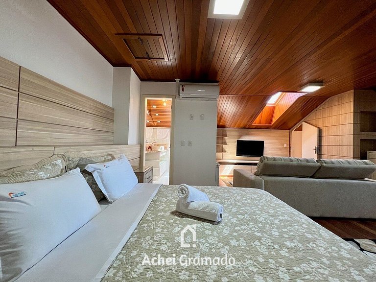Apto Duplex a 400m Rua Coberta de Canela by Achei