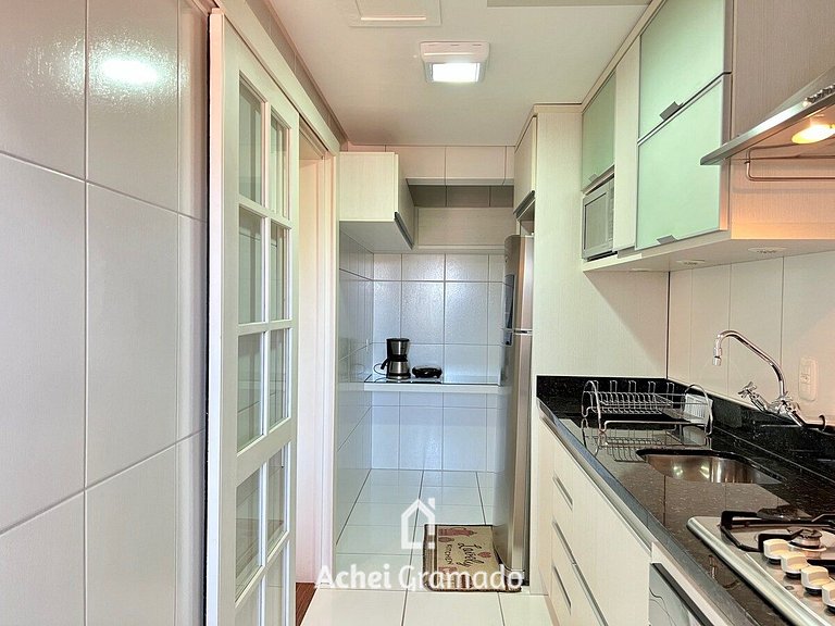Apto Duplex a 400m Rua Coberta de Canela by Achei