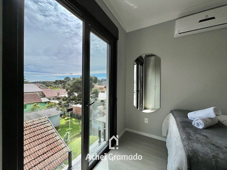 Apartamento 1 dorm esquina da Catedral by Achei