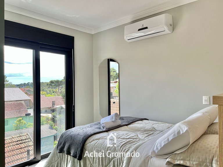 Apartamento 1 dorm esquina da Catedral by Achei