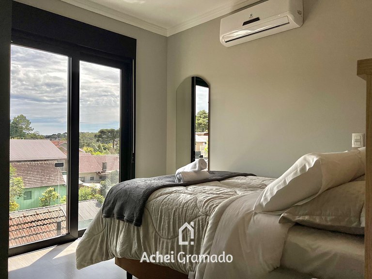 Apartamento 1 dorm esquina da Catedral by Achei
