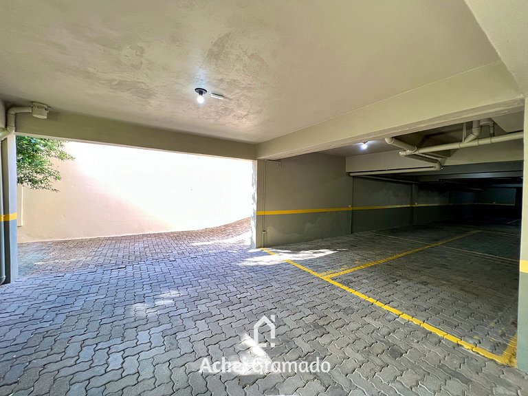 Com a natureza no Centro by Achei Gramado