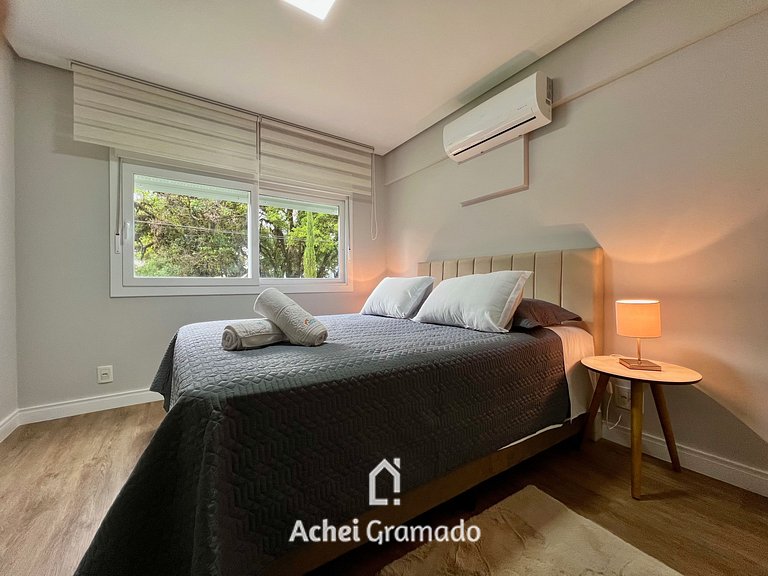 Delle Alpi 2 dorm ao lado Roda Gigante by Achei