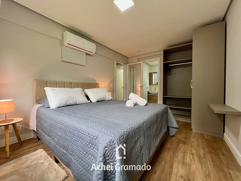 Delle Alpi 2 dorm ao lado Roda Gigante by Achei