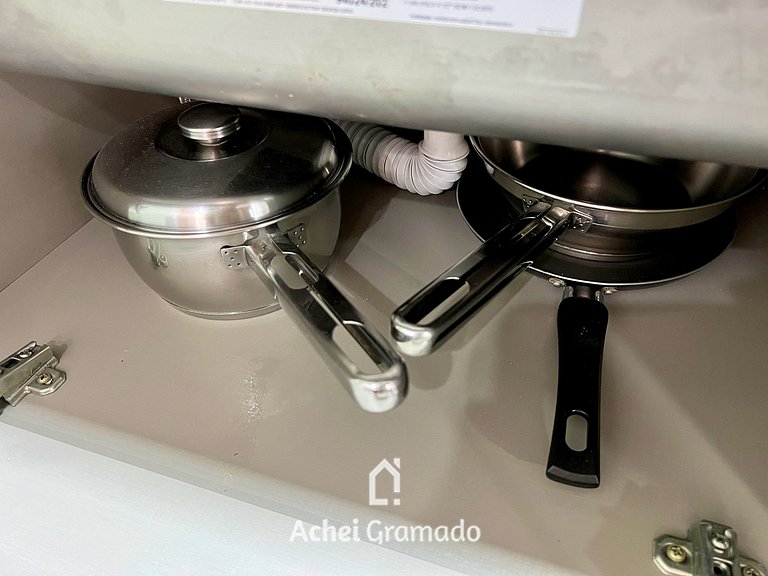 Delle Alpi 2 dorm ao lado Roda Gigante by Achei