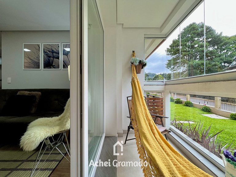Delle Alpi 2 dorm ao lado Roda Gigante by Achei