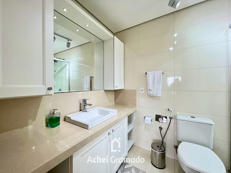 Homelland Luxo 400m Rua Coberta by Achei Gramado