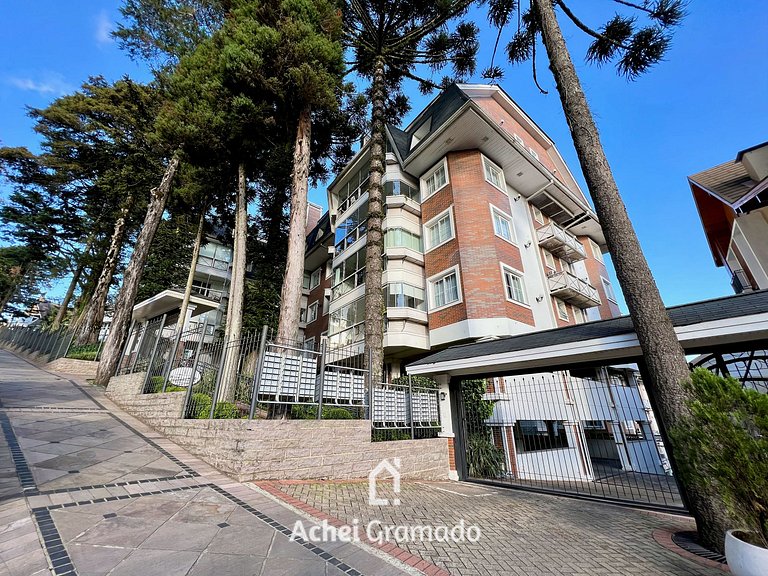 Homelland Luxo 400m Rua Coberta by Achei Gramado
