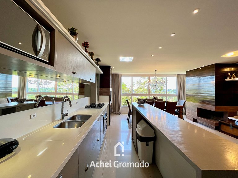Altos de Gramado 3 dorm by Achei Gramado