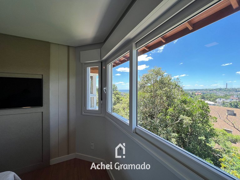 Altos de Gramado 3 dorm by Achei Gramado