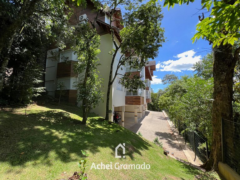 Altos de Gramado 3 dorm by Achei Gramado