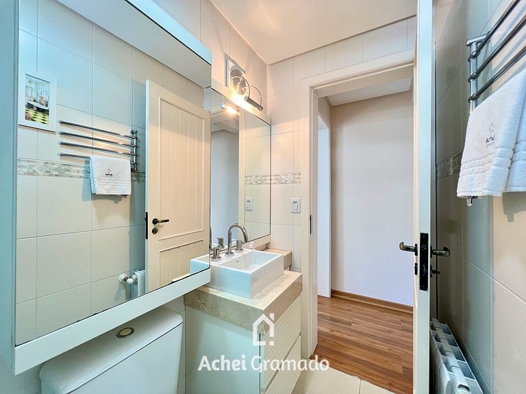 Apto 2dorm 500m Rua Coberta by Achei Gramado