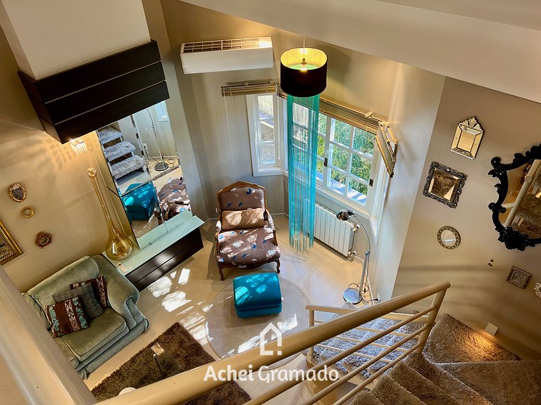 Cobertura Duplex de Cinema 3dorm by Achei Gramado