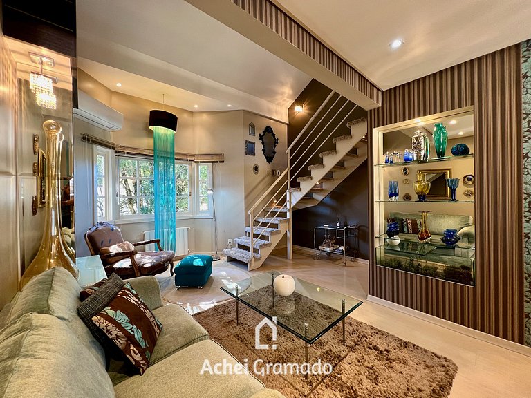 Cobertura Duplex de Cinema 3dorm by Achei Gramado