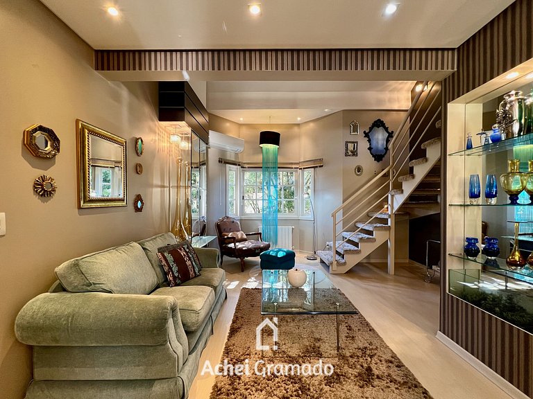 Cobertura Duplex de Cinema 3dorm by Achei Gramado