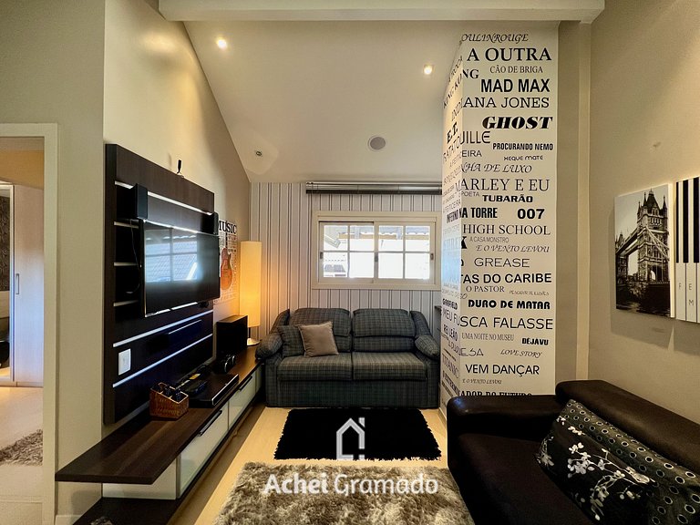 Cobertura Duplex de Cinema 3dorm by Achei Gramado