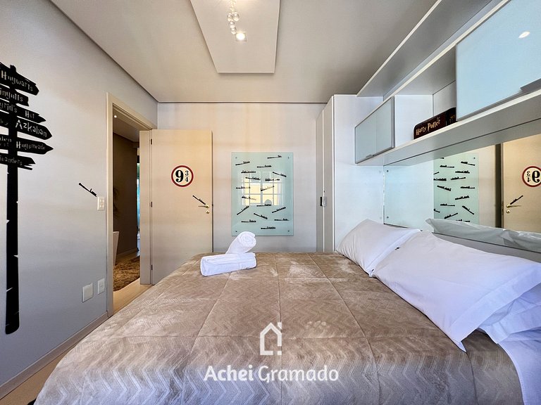 Cobertura Duplex de Cinema 3dorm by Achei Gramado
