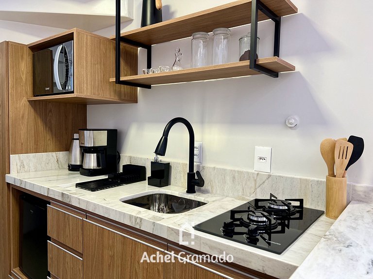 Incrível Loft 235 1 Suíte Centro by Achei