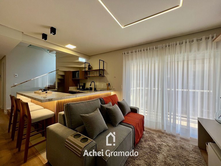Incrível Loft 235 1 Suíte Centro by Achei