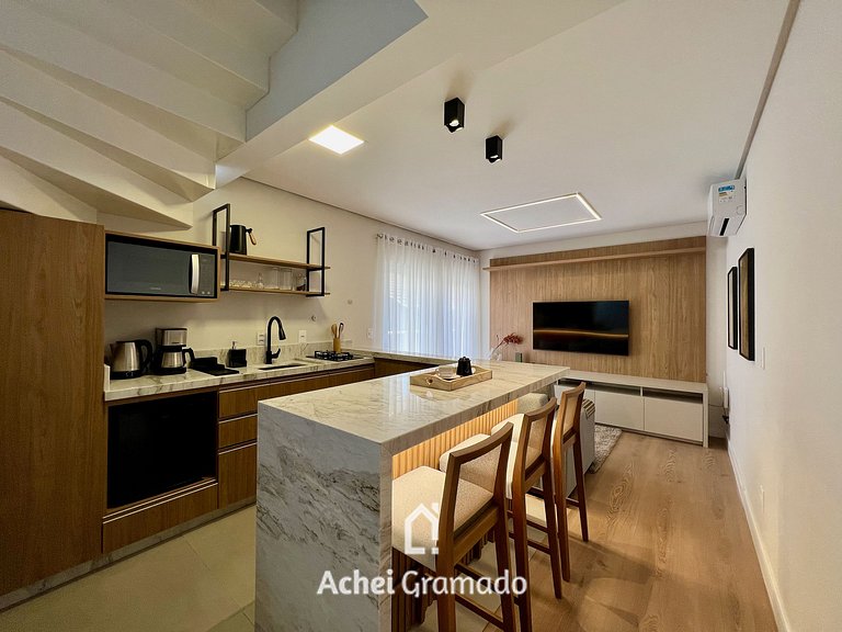 Incrível Loft 235 1 Suíte Centro by Achei