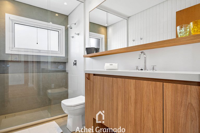 Apartamento Laje de Pedra 4 Suítes by Achei