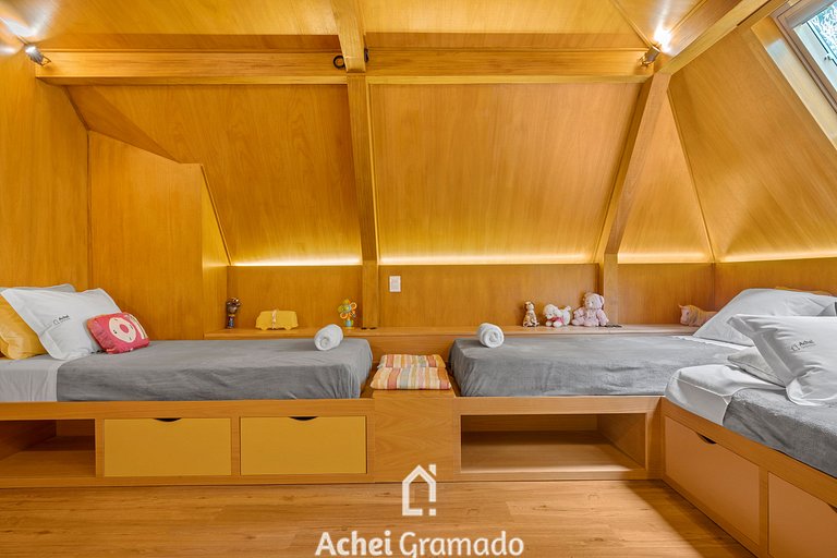 Apartamento Laje de Pedra 4 Suítes by Achei