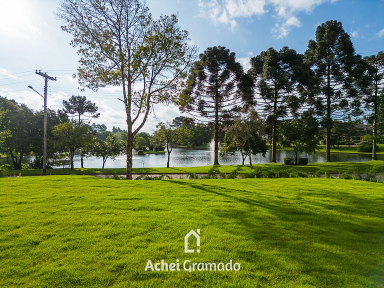 Apartamento Laje de Pedra 4 Suítes by Achei