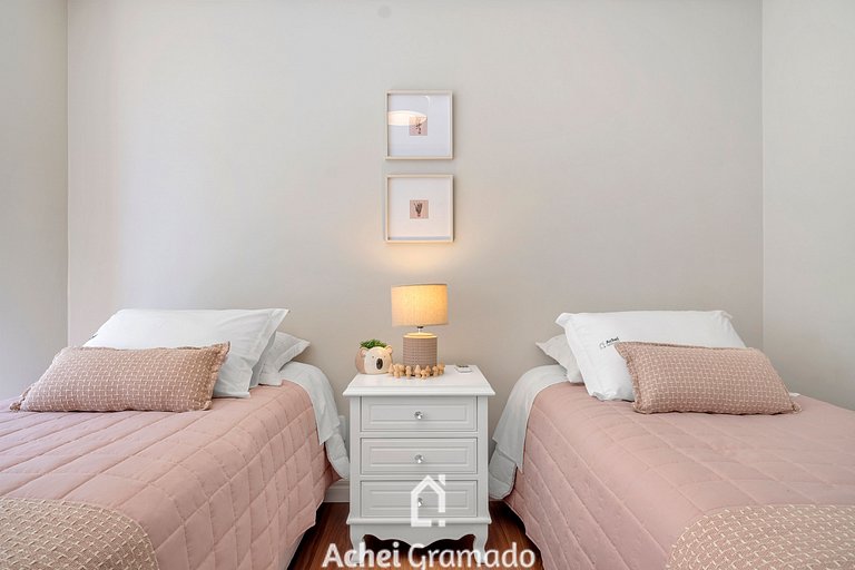 Residencial Vihara 2 dorm Centro by Achei