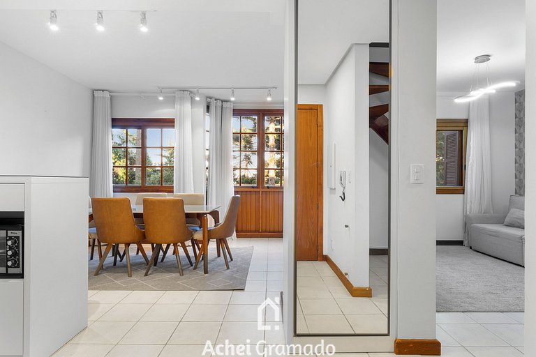 Bosque de Viena Duplex by Achei Gramado